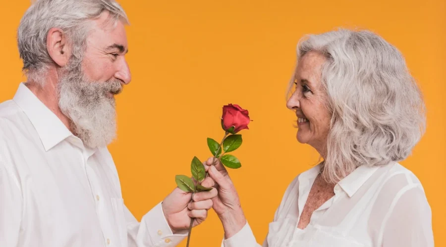 Nunca se es demasiado mayor para encontrar pareja