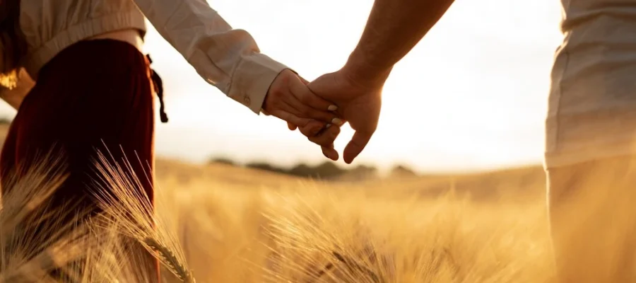Cómo las agencias matrimoniales de élite transforman la búsqueda de pareja