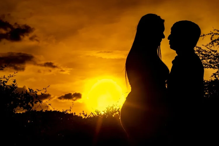 Trabajo personal y autoconocimiento para atraer relaciones saludables